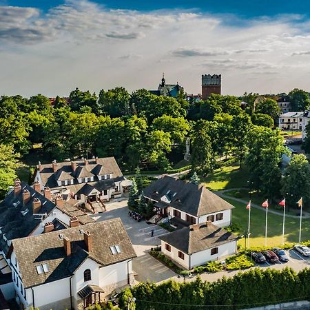 Hotel Sarmata Zespół Dworski Sandomierz Exterior foto