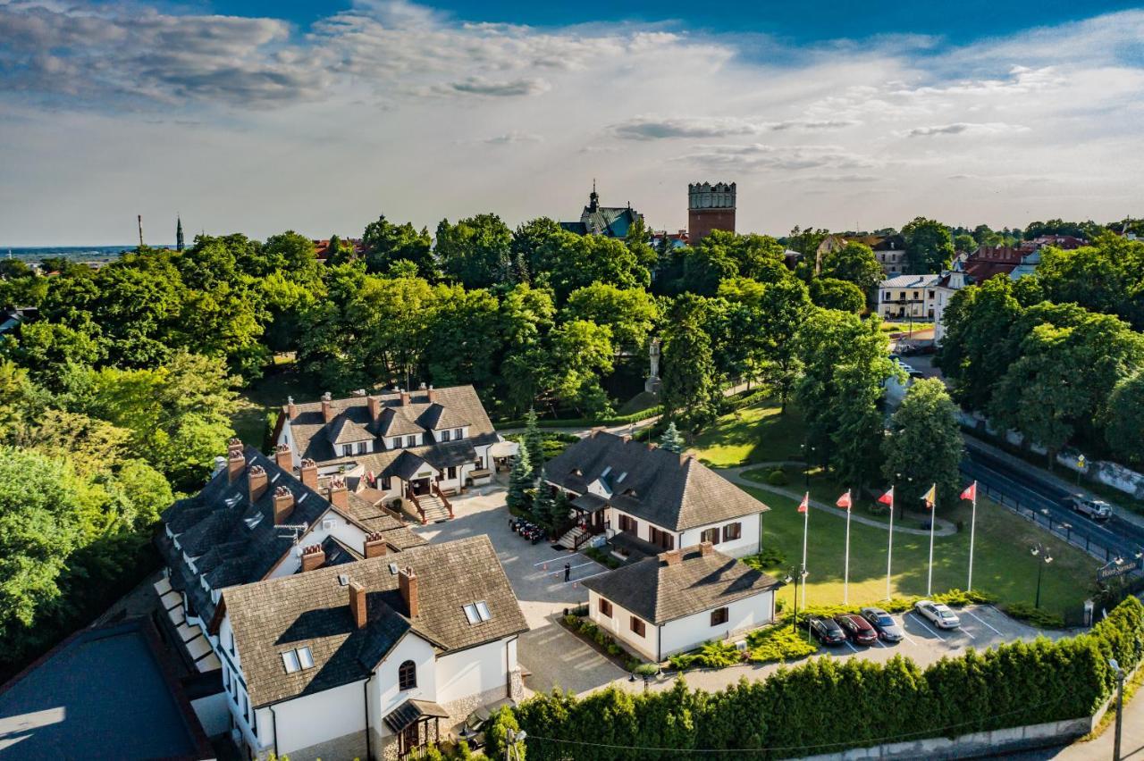 Hotel Sarmata Zespół Dworski Sandomierz Exterior foto